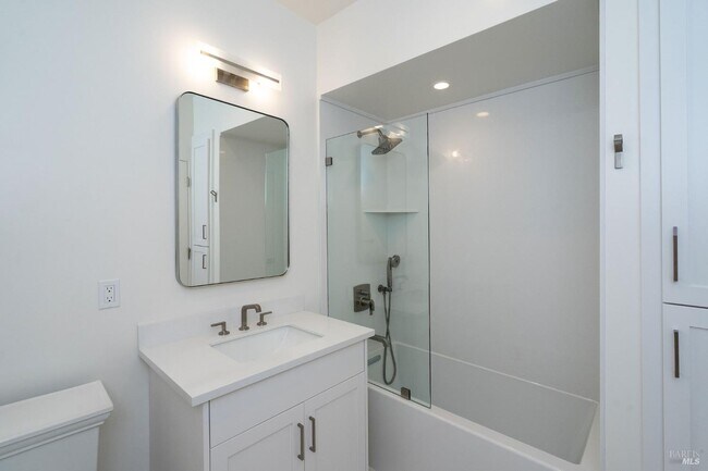 Building Photo - 3842 Horizon View Way