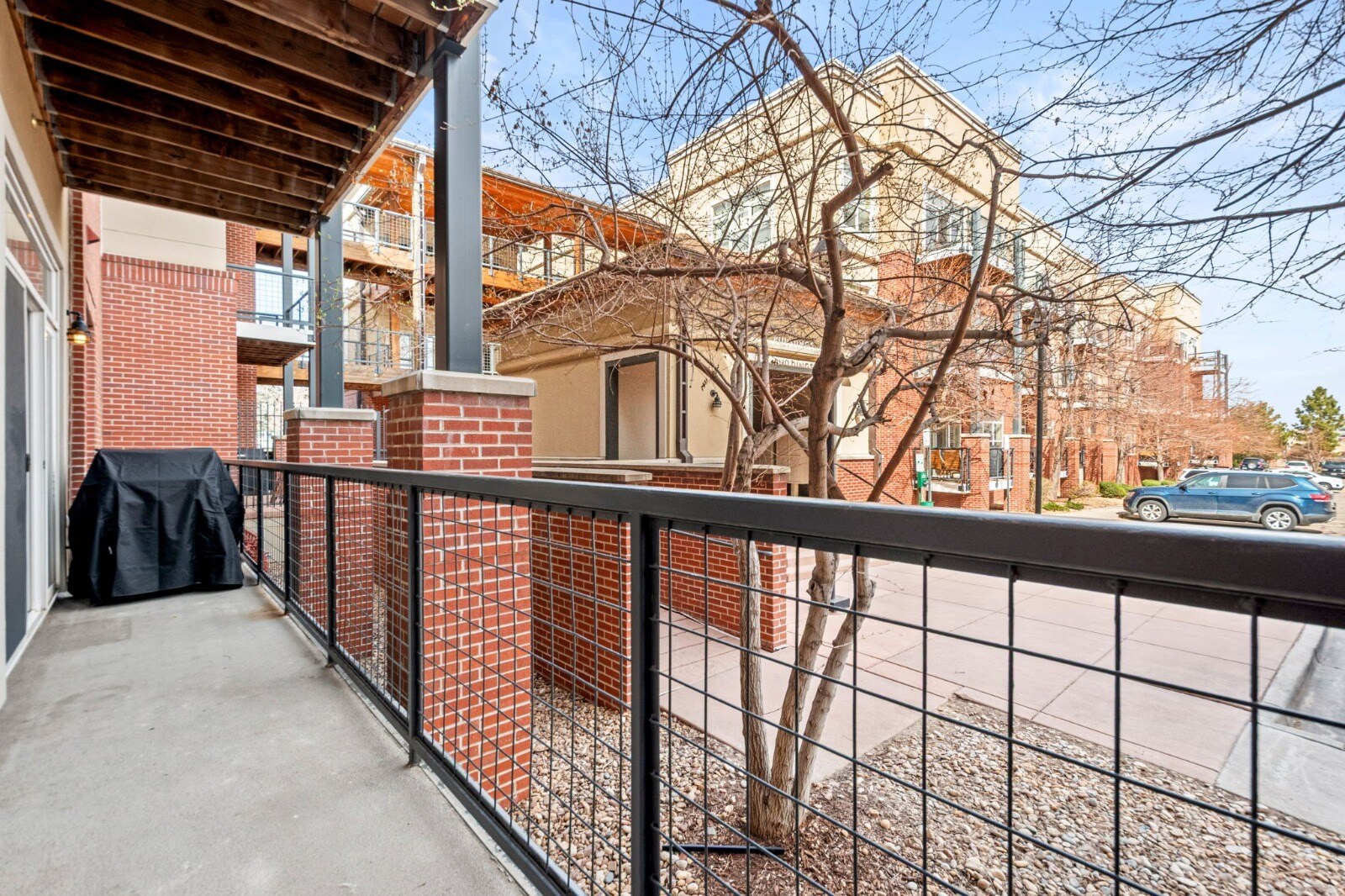 Building Photo - 5401 S Park Terrace Ave