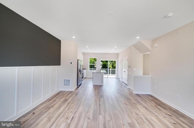 Building Photo - 52 Bigler Rd