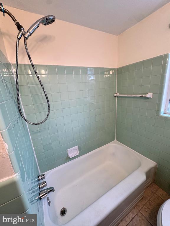 Building Photo - 7972 Forrest Ave