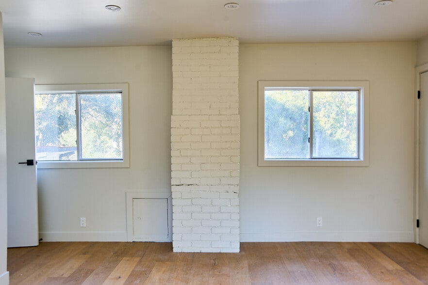 Building Photo - 31660 Pitsch Canyon Rd