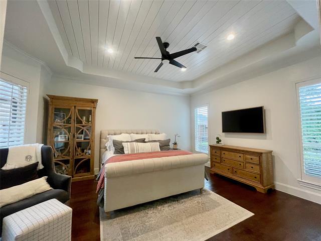 Building Photo - 4529 Venetian Way