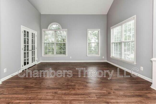 Building Photo - 6324A Eagle Ridge Ln