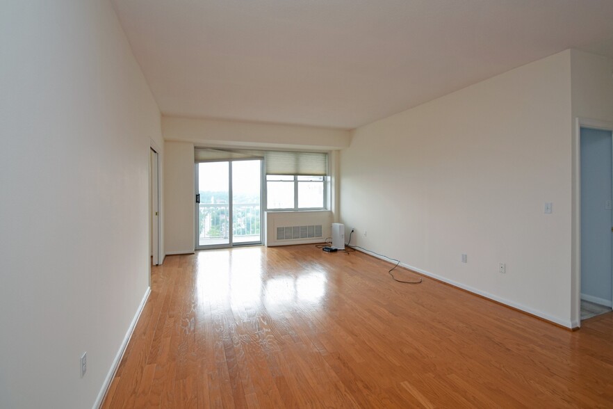 Living Room - 2444 Madison Rd