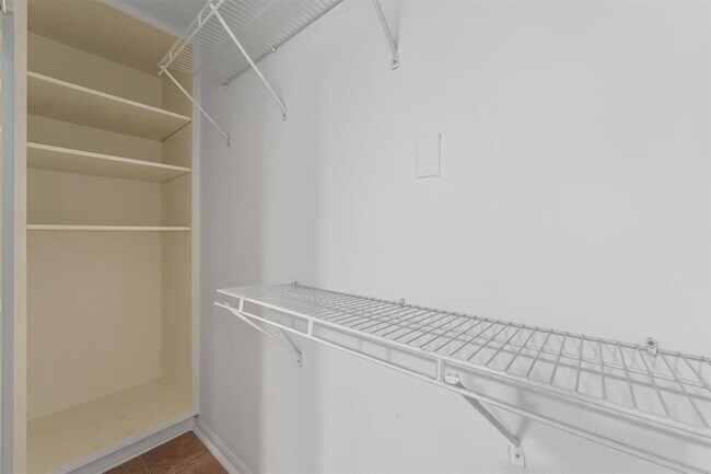 Building Photo - 6 Fiddlers Cove Pl