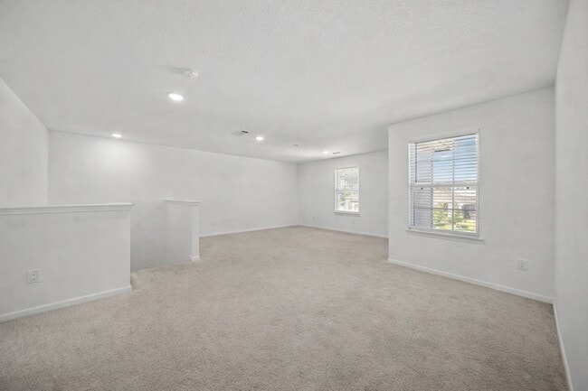 Building Photo - 116 Chestnut Gate Dr