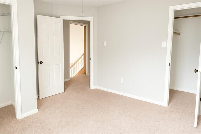 Building Photo - 14211 Woodnook Dr