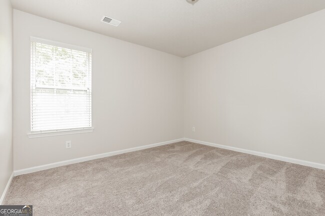 Building Photo - 3005 Pebble Creek Ln