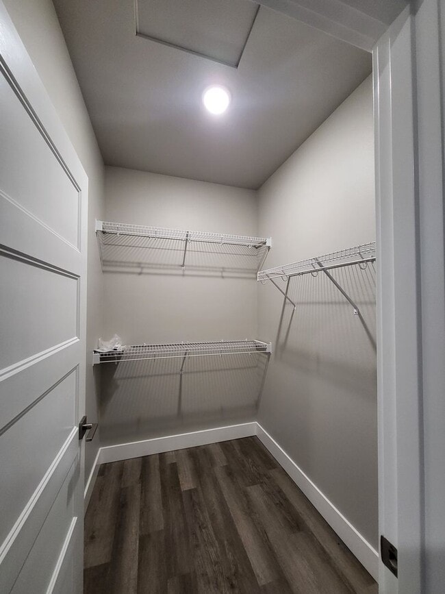 Building Photo - 3 Bedroom 2.5 Bath Home in Winlock