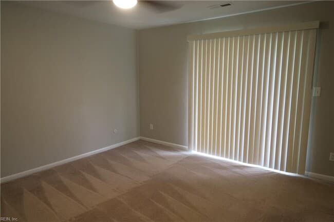 Building Photo - 517 Norman Ln