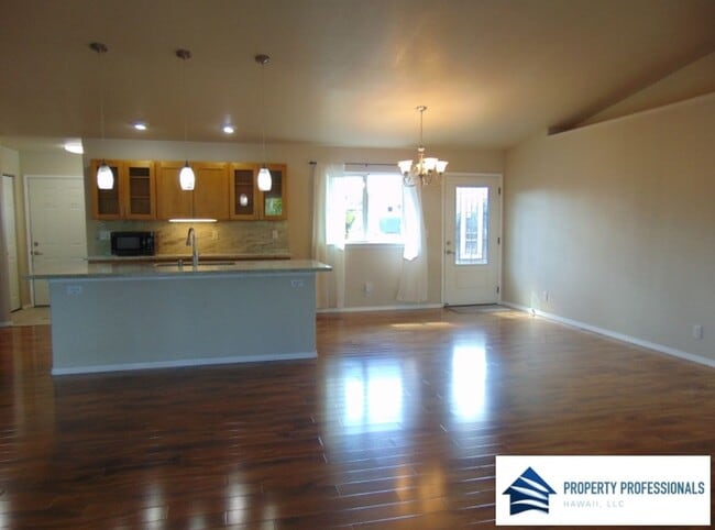 Building Photo - Sunrise Ridge in Hilo