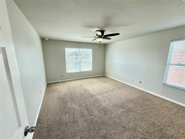 Building Photo - 4714 Greycliff Prairie Dr