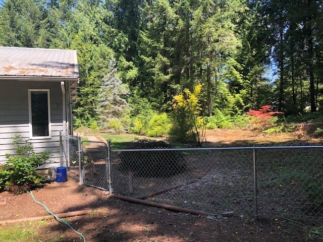 Building Photo - 7600 NW Wildcat Lake Rd