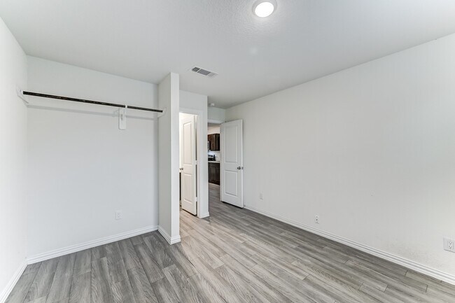 Building Photo - 7925 Way St