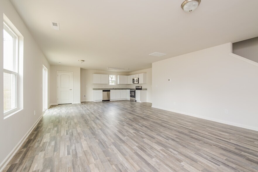 Building Photo - 19 Ashlar Ct
