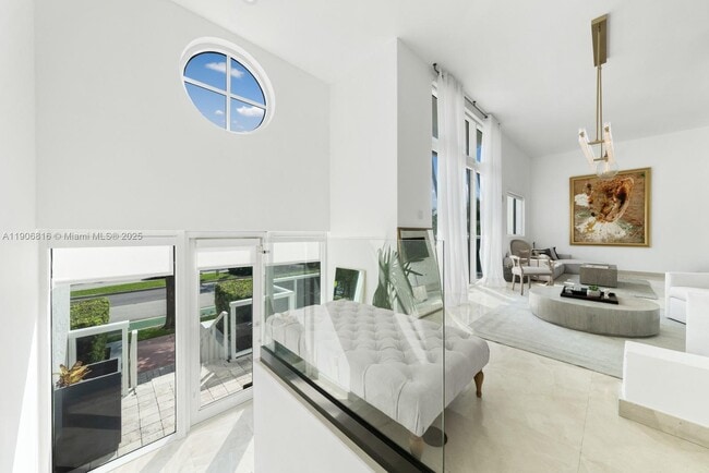 Building Photo - 400 Alton Rd