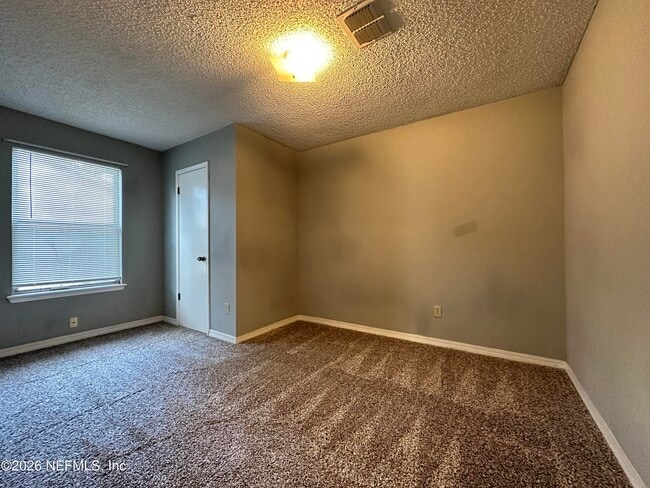 Building Photo - 1680 Sandy Hollow Loop