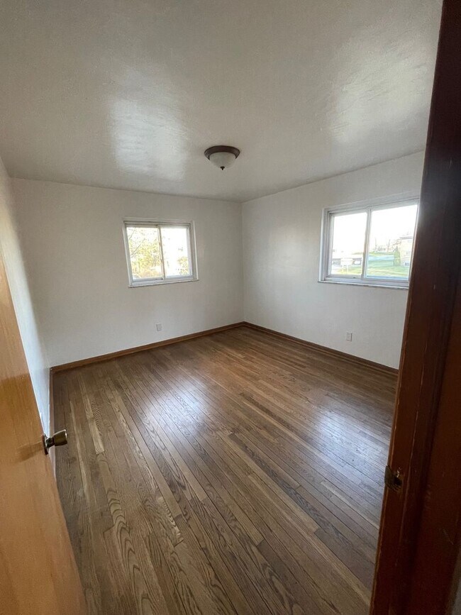 390 Oregon Trail 7506 Oregon Trail Youngstown OH 44512 Apartment