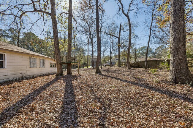 Building Photo - 111 Lazy Trail