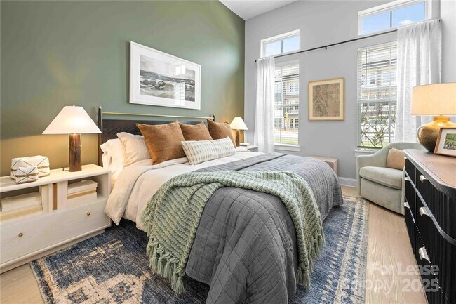 Building Photo - 9035 Lindholm Dr