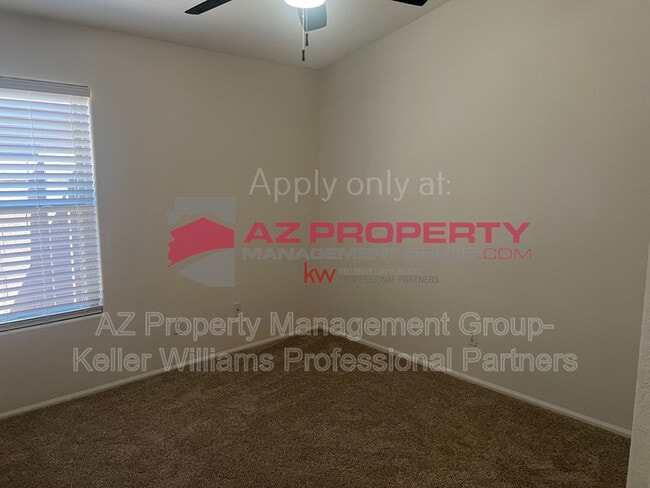 Building Photo - 3706 E Potter Dr