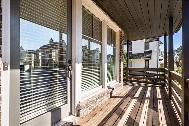 Building Photo - 2350 Melina Pl