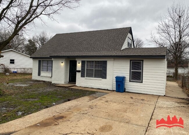 Building Photo - Welcome to 1703 Scottswood Street!