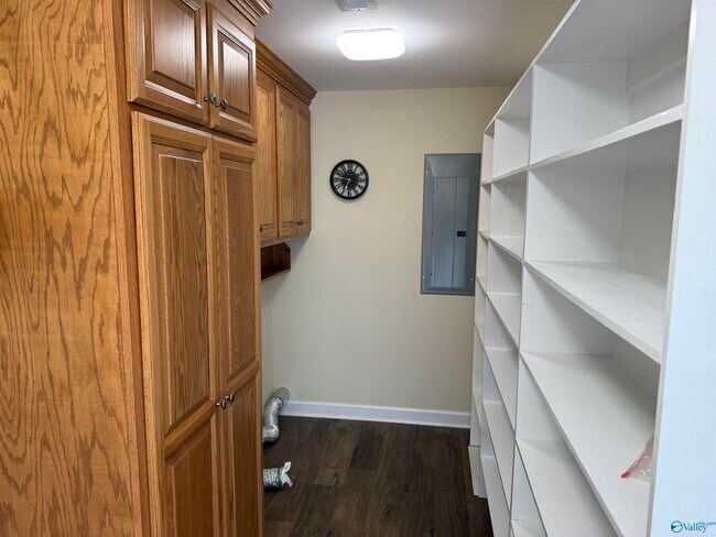 Building Photo - 30222 Fort Hampton St