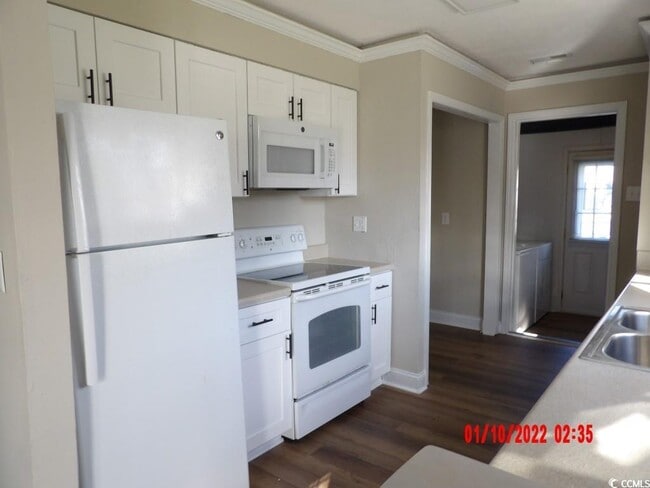 Building Photo - 184 Cypress Ln