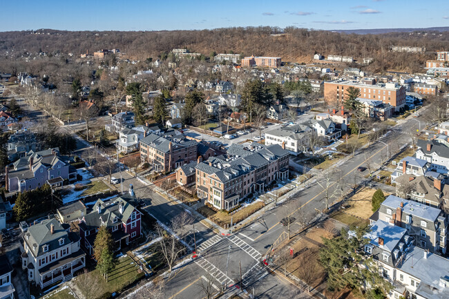 Aerial Photo - 59 Maple Ave