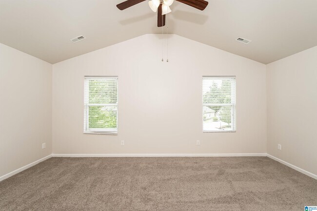 Building Photo - 308 Reed Way