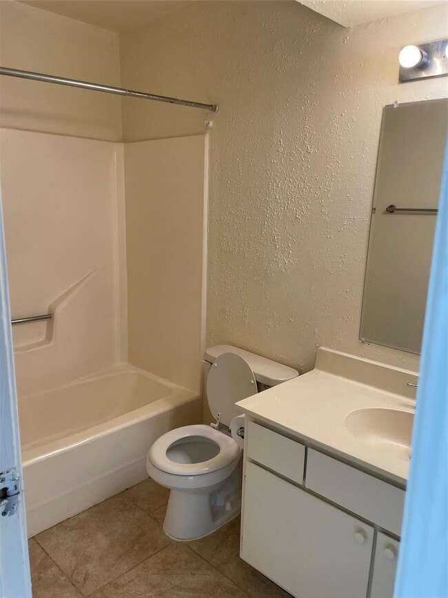 Building Photo - 6708 Tamar Dr