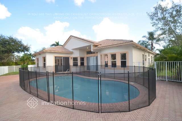 Building Photo - 7421 Water Dance Way