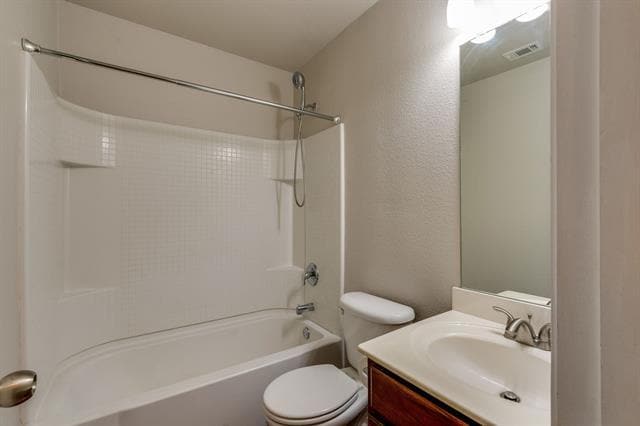 Building Photo - 13000 Sewanee Dr