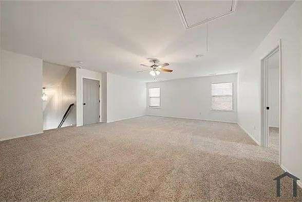 Building Photo - 10449 Hideaway Trail