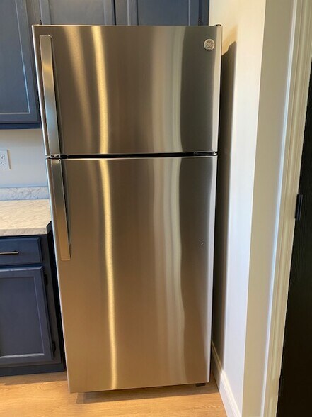 Building Photo - 20 Juniper Ln