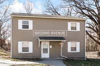 Building Photo - 833 Stewart Ave
