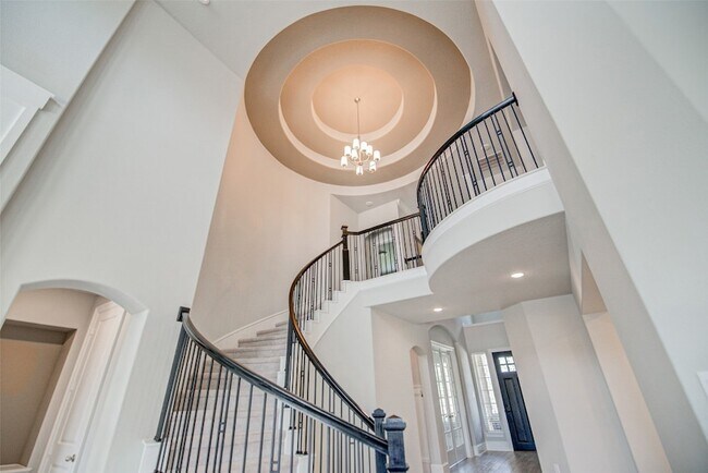 Building Photo - 67 Springtime Creek Dr