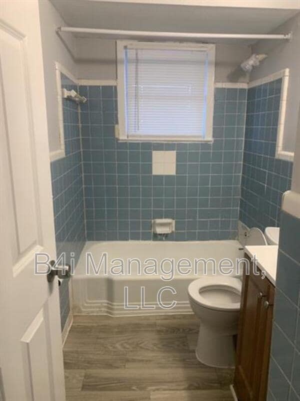 Building Photo - 1045 Enoch Dr