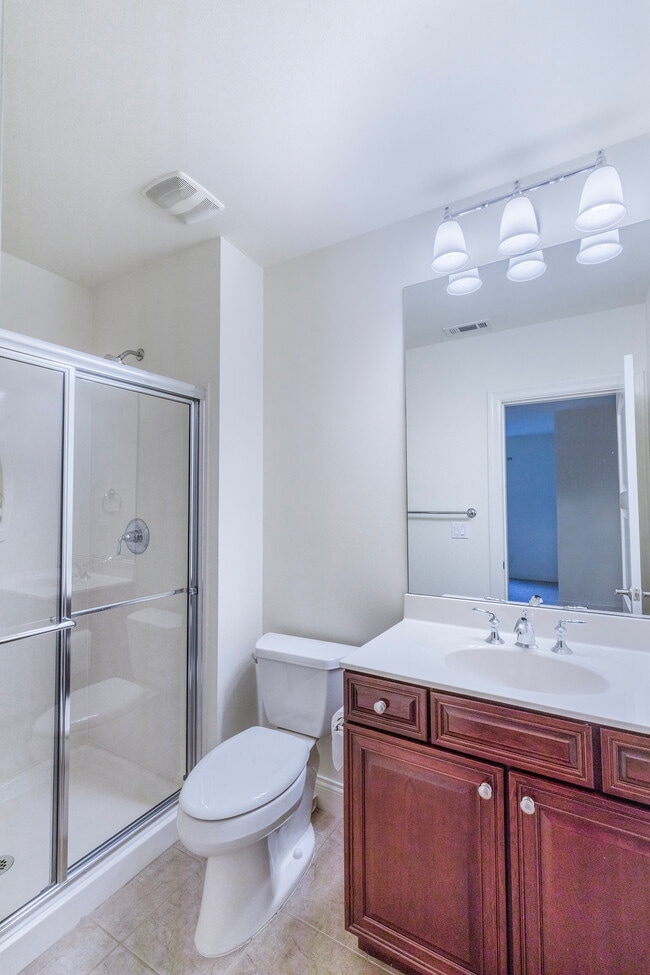 Building Photo - 1991 Chesterfield Ridge Cir