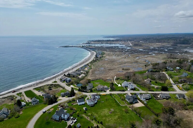 Building Photo - 42 Washington Rd