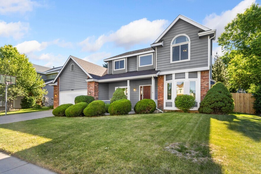Building Photo - 3761 Bromley Dr