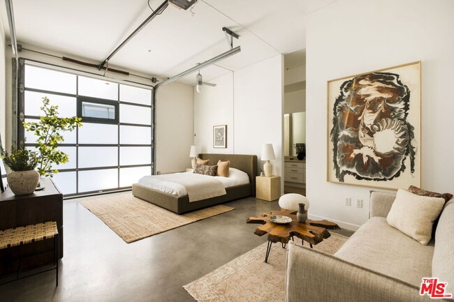 Building Photo - 1534 17th St