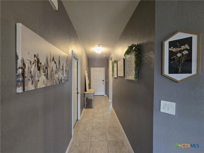 Building Photo - 3061 Wigeon Wy