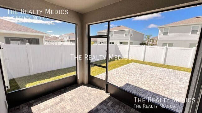 Building Photo - 3882 Hanworth Loop