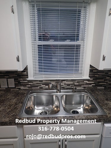 Building Photo - 725 S Barlow St