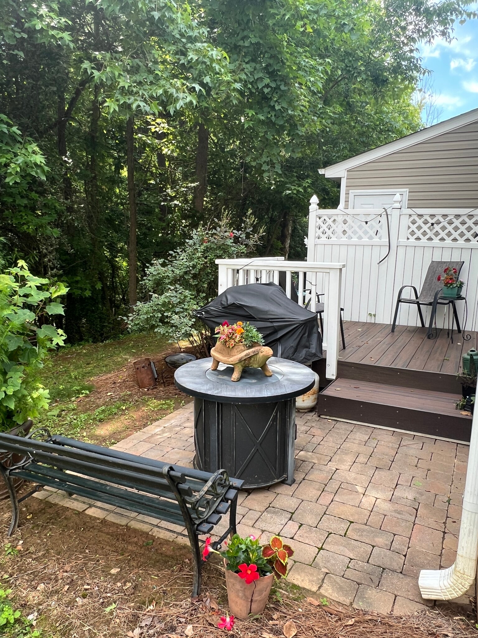 Updated deck and patio - 34 Tannenbaum Cir