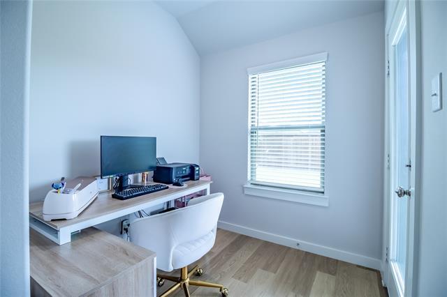 Building Photo - 2122 Mossfield Ln