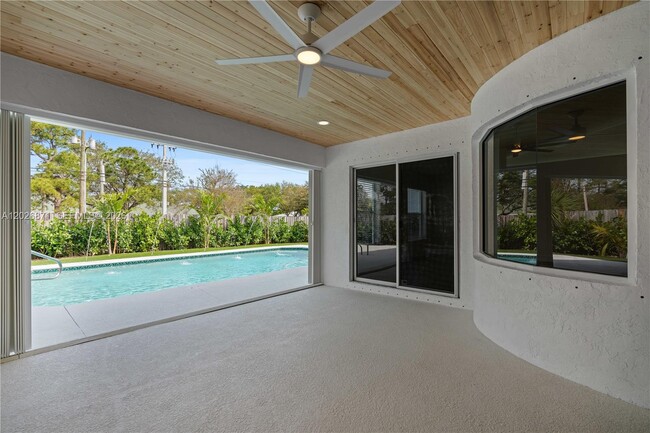 Building Photo - 5923 Loxahatchee Pines Dr