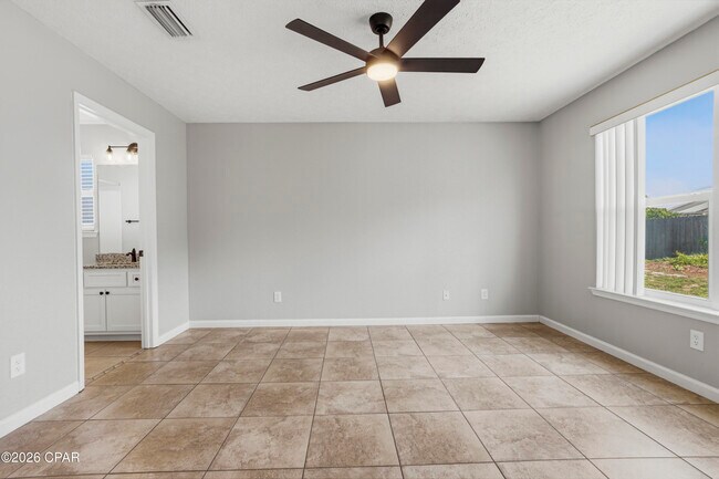 Building Photo - 8416 N Lagoon Dr